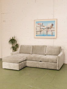 Hauser Sectional Sofa in Bianca Willow