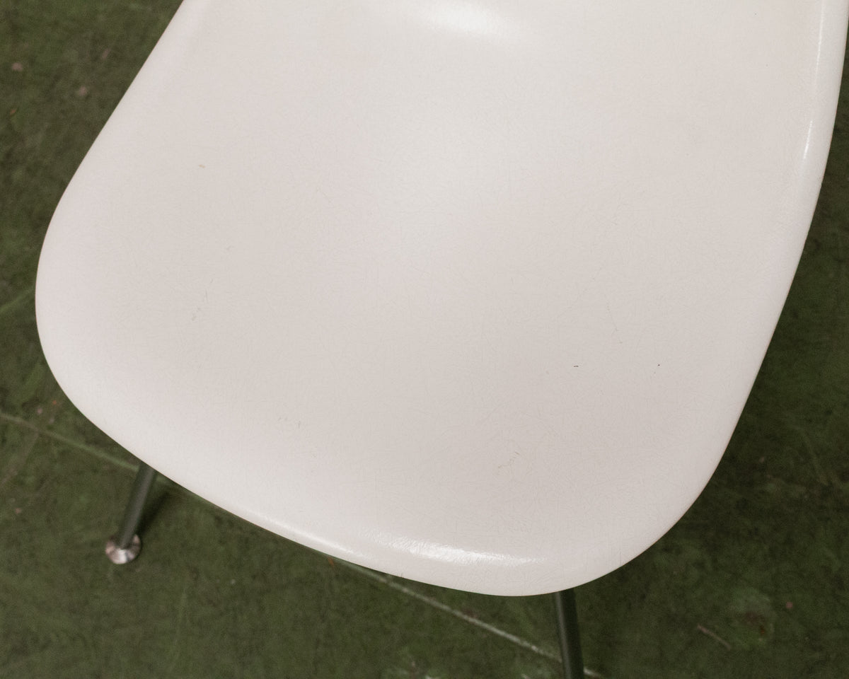 Modernica Shell Chair