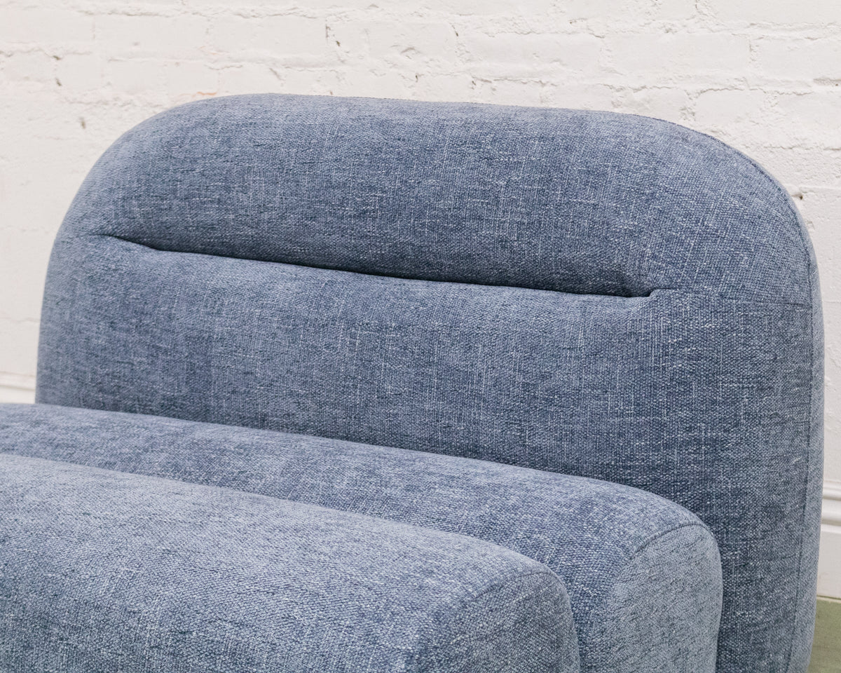 Armless Cosmo Chair