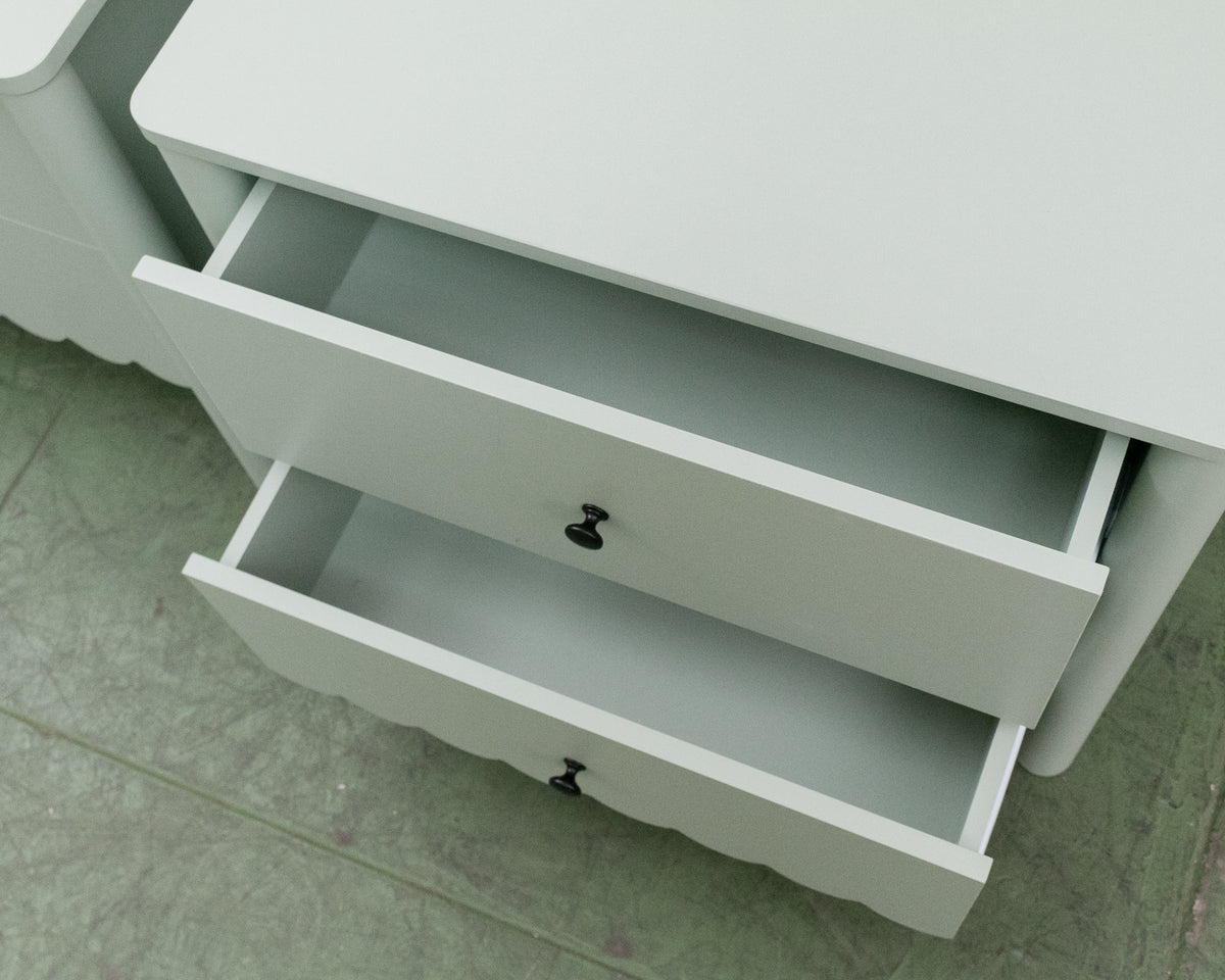Mint Dixieland Nightstands