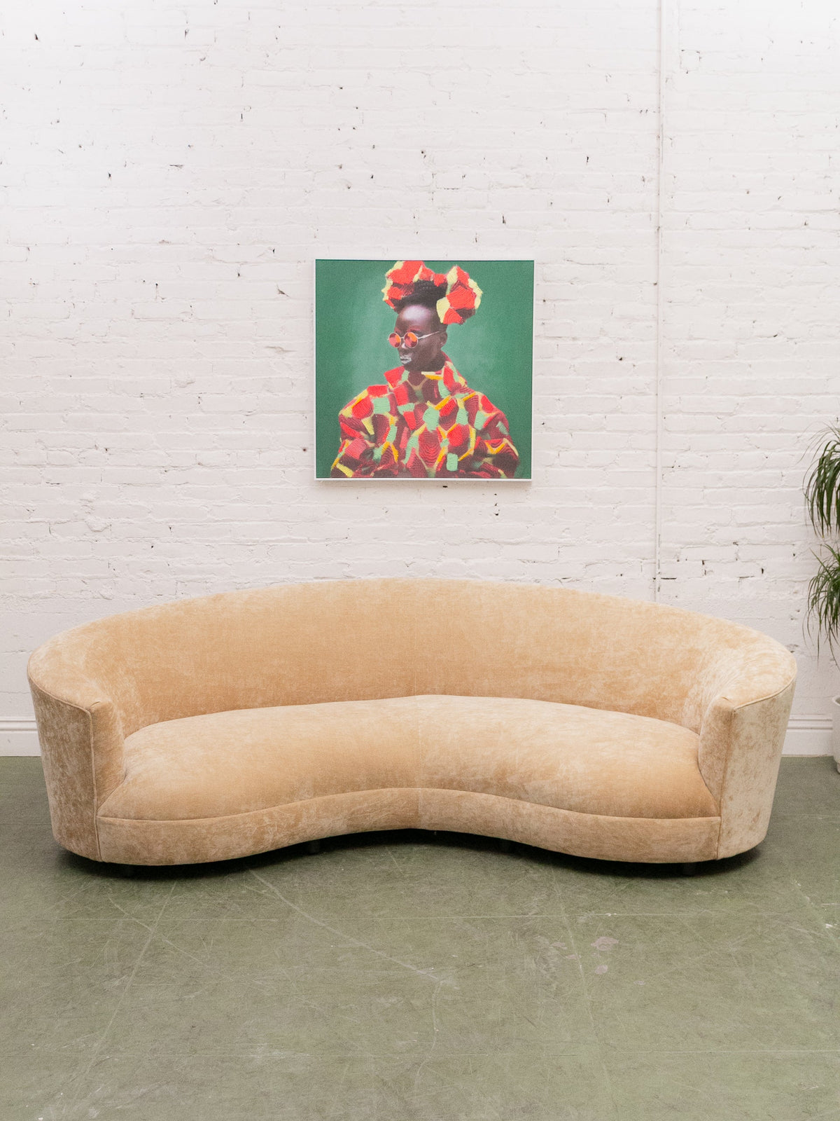 Aria Sofa in Bianca Maize