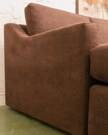 Hauser Sectional Sofa in Caprice Java