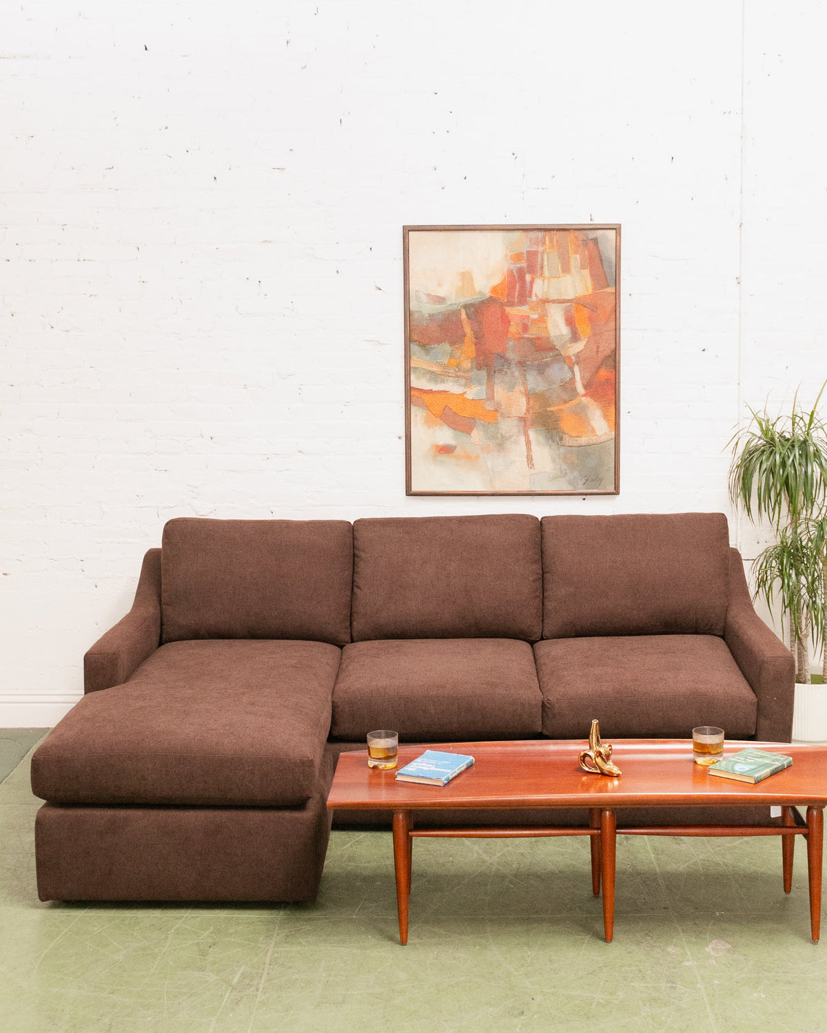 Hauser Sectional Sofa in Caprice Java