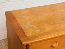 Vintage Oak 3-Drawer Dresser, 44-Inch