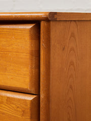 Vintage Oak 3-Drawer Dresser, 44-Inch