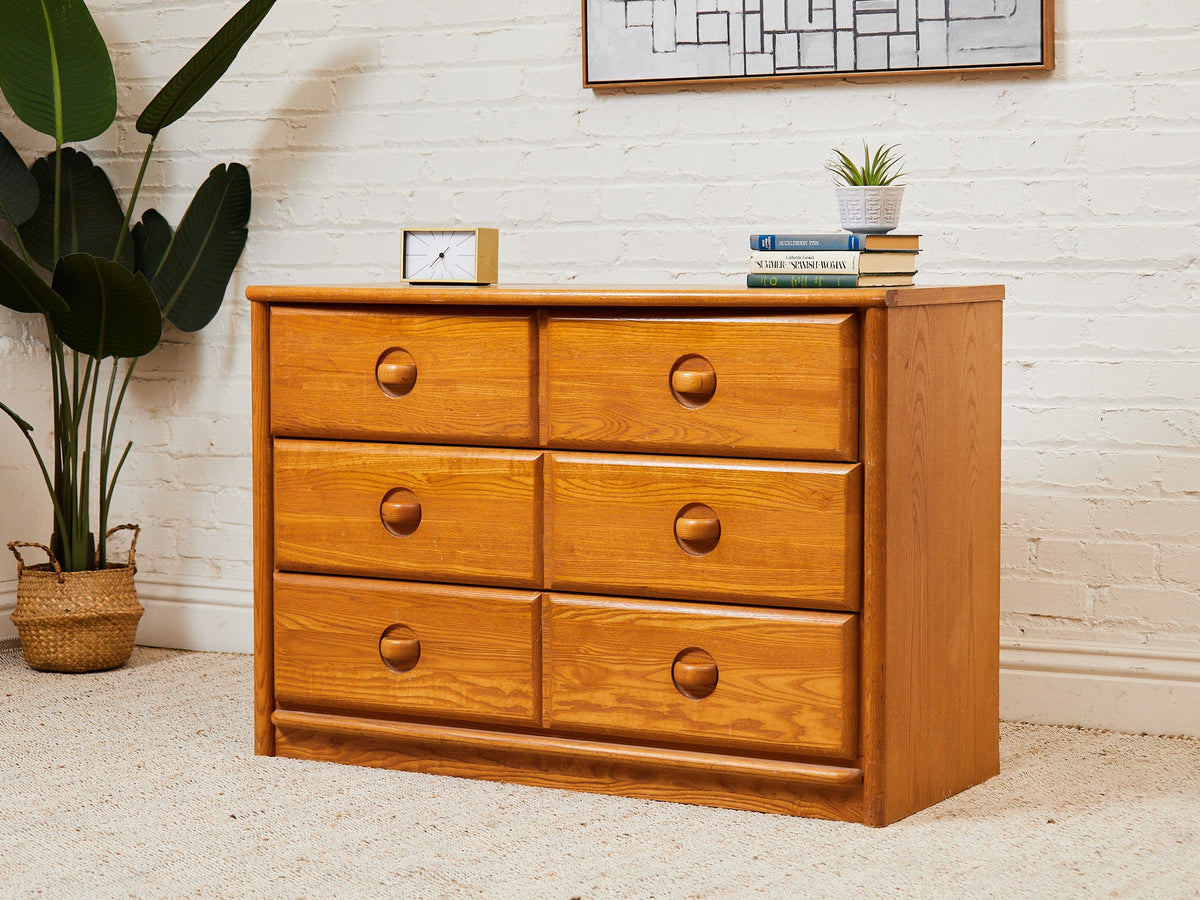 Vintage Oak 3-Drawer Dresser, 44-Inch