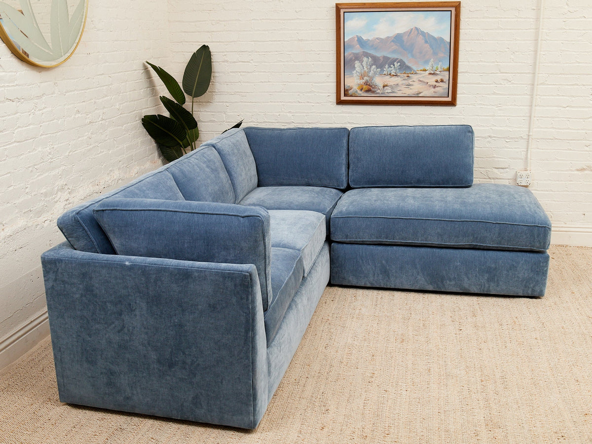 Diana Modular Sofa with Right Facing Bumper in Amici Denim
