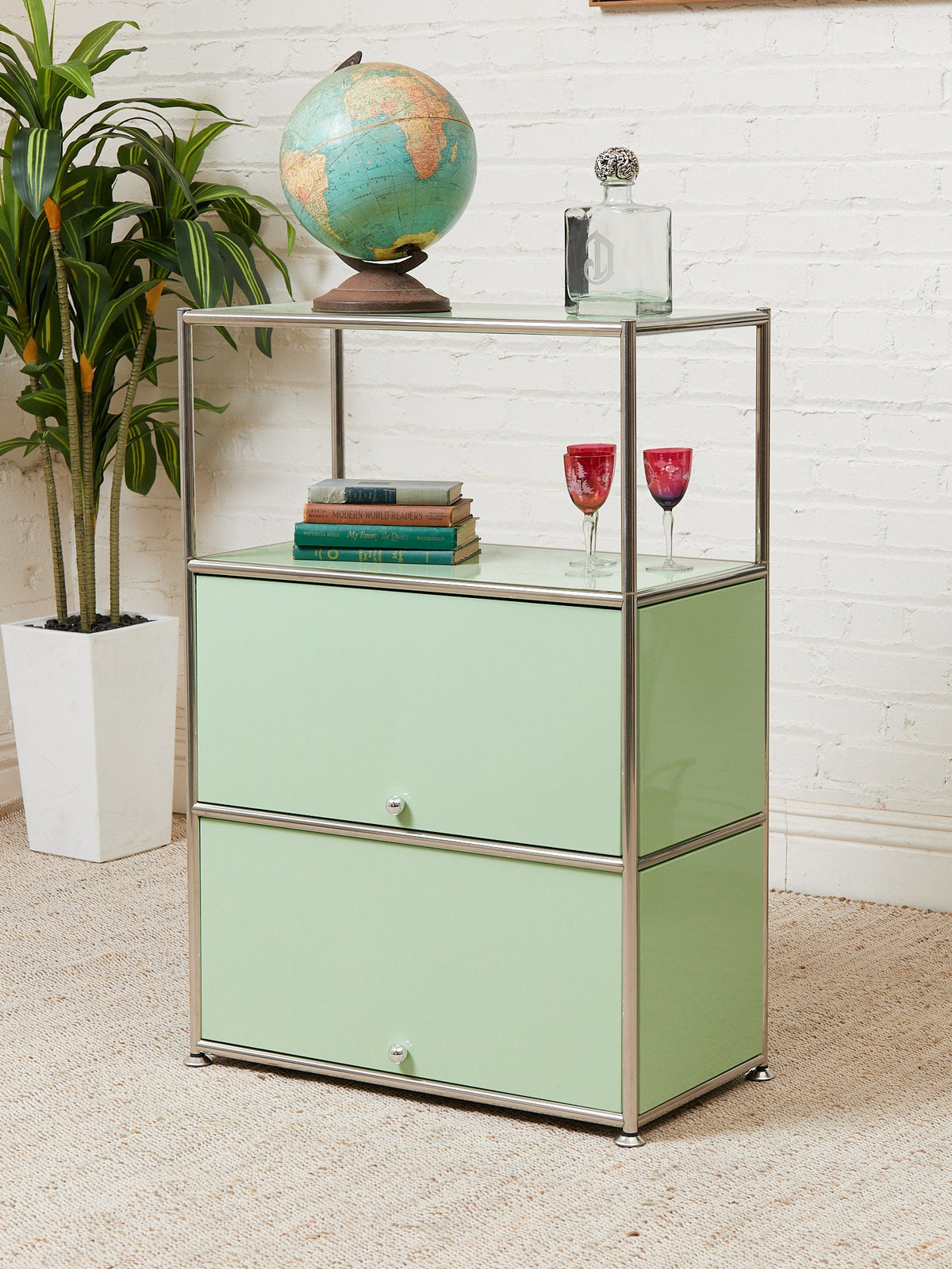 Mint Chrome Shelf