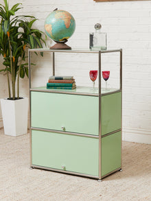 Mint Chrome Shelf