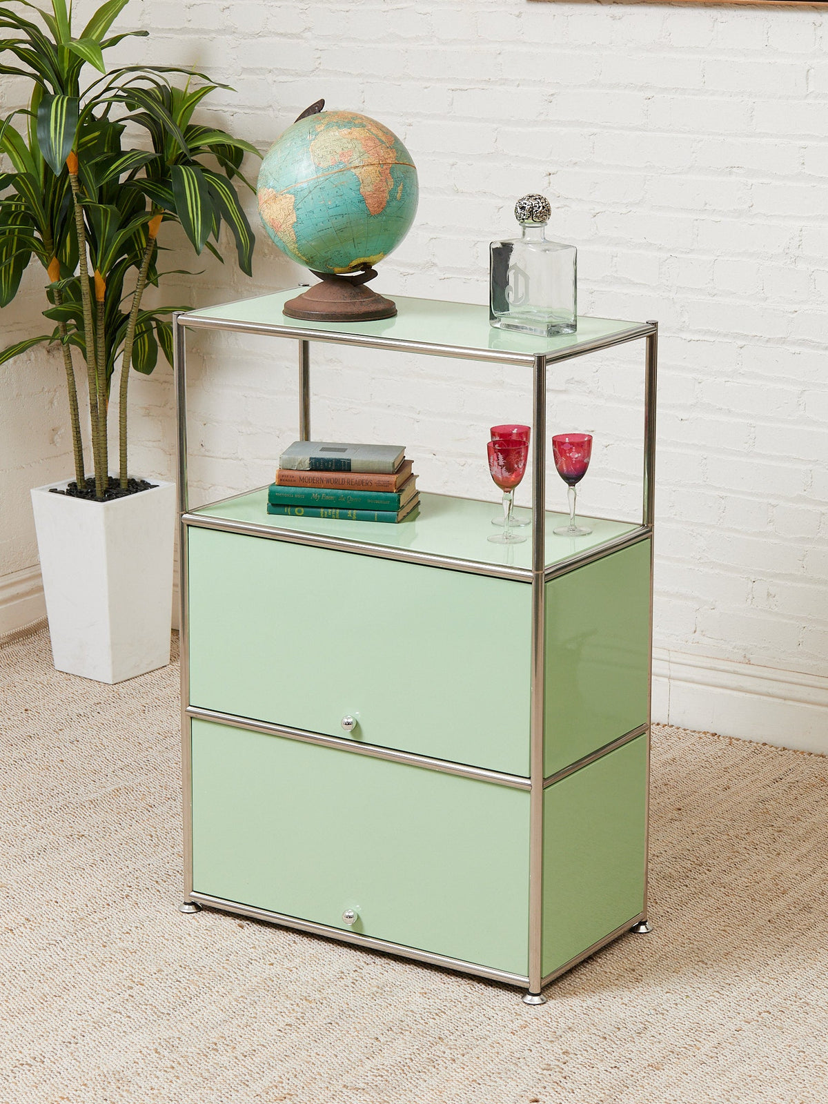 Mint Chrome Shelf