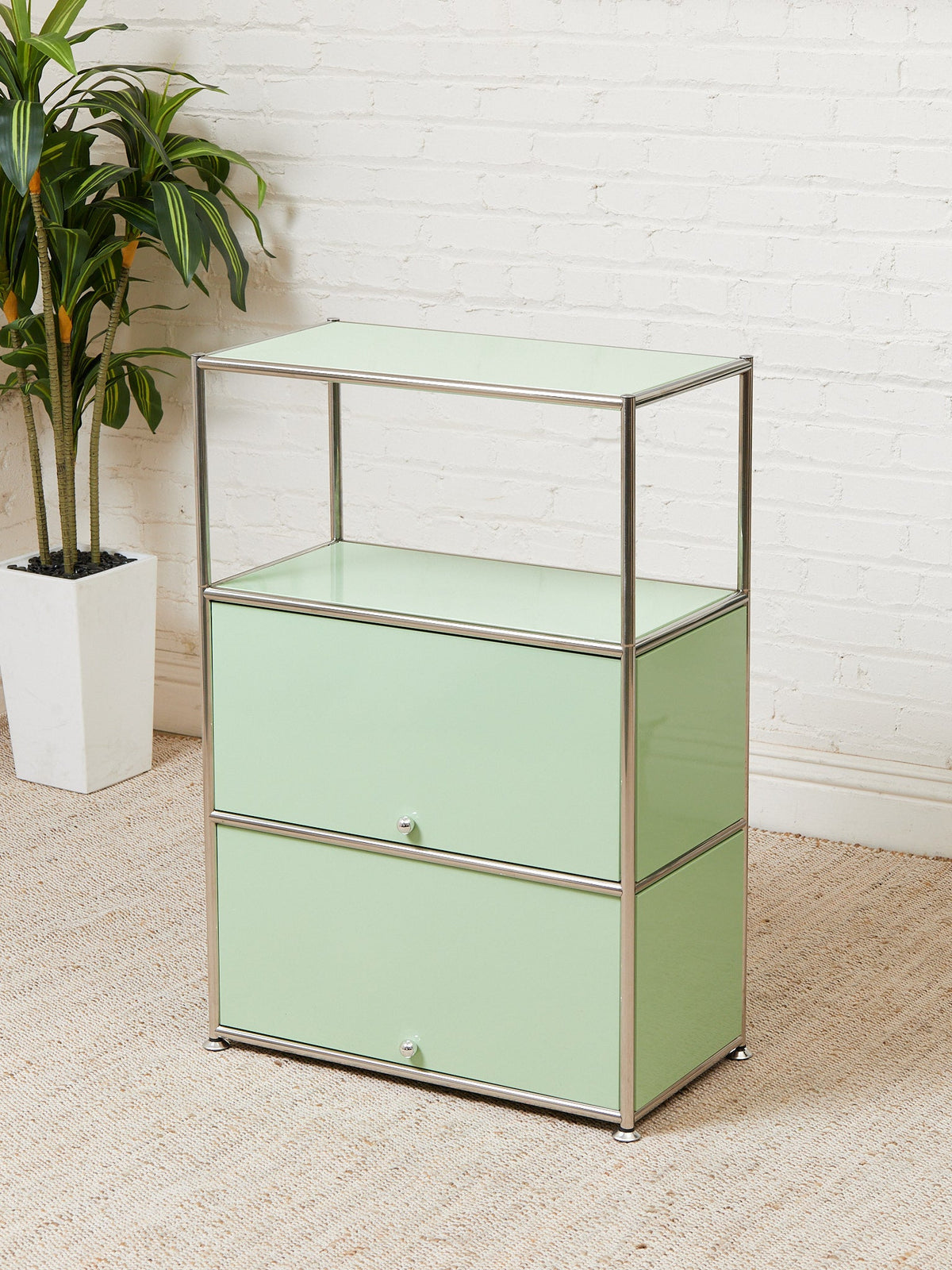 Mint Chrome Shelf