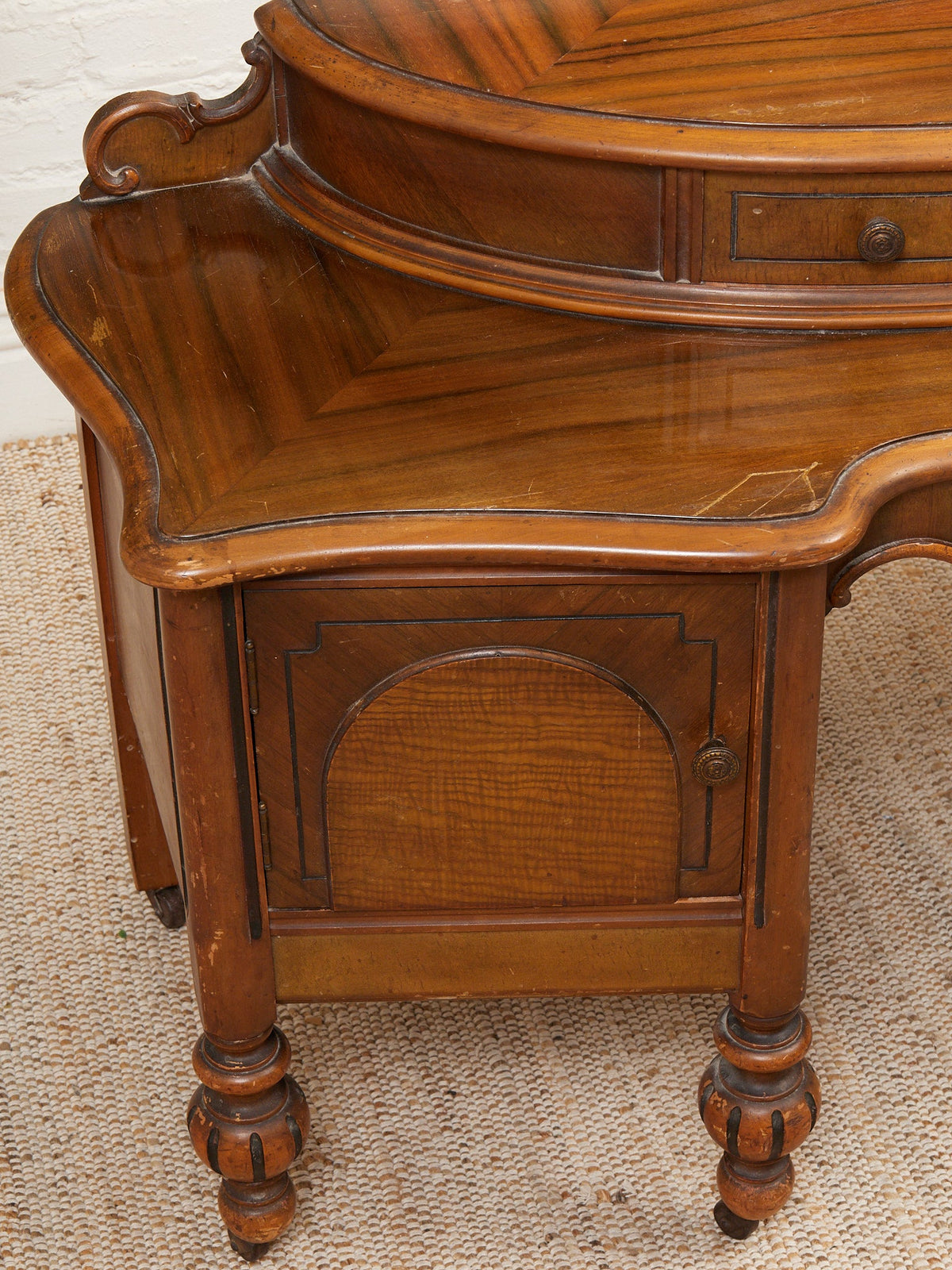 Vintage Antique Vanity