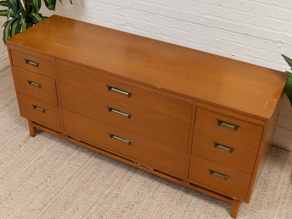Vintage Mid-Century Modern Nine-Drawer Dresser by Red Lion Furniture Co. as Found