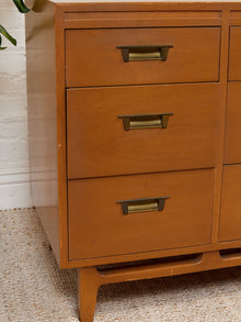 Vintage Mid-Century Modern Nine-Drawer Dresser by Red Lion Furniture Co. as Found