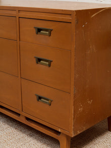 Vintage Mid-Century Modern Nine-Drawer Dresser by Red Lion Furniture Co. as Found