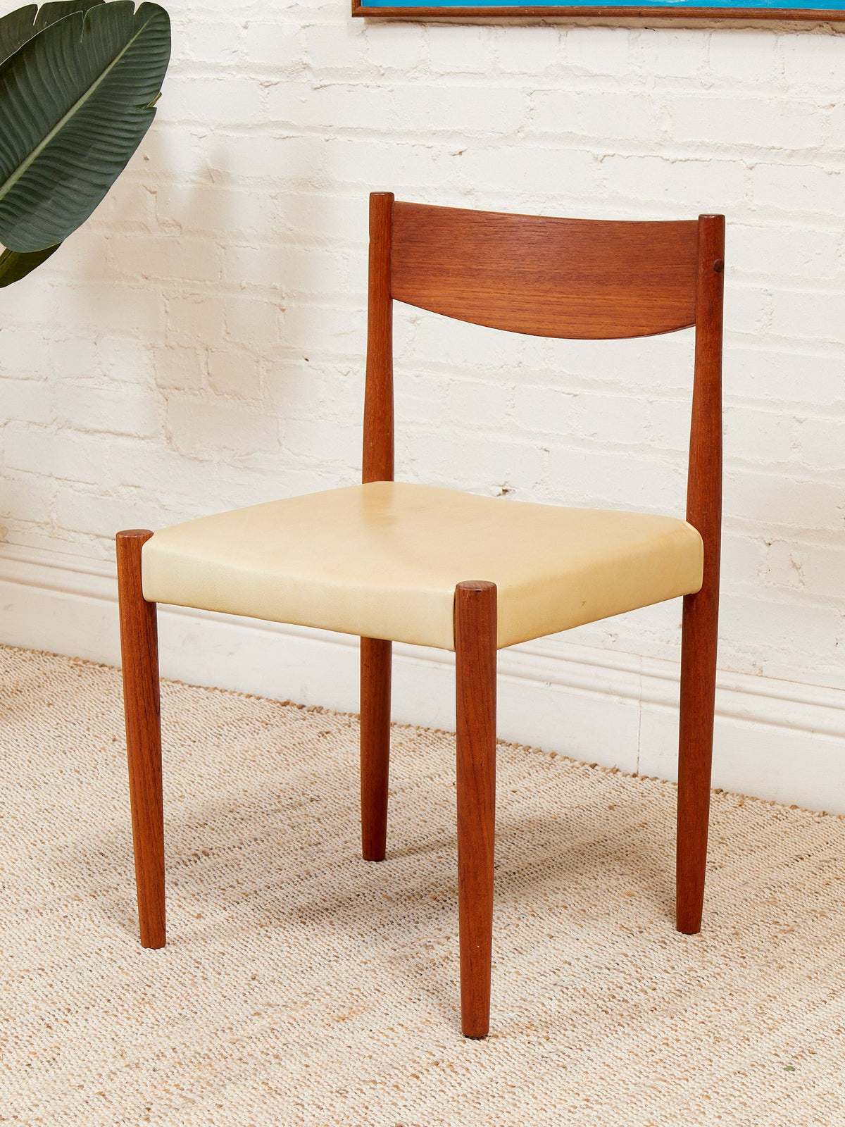 Danish modern Teak Chairs with Seat