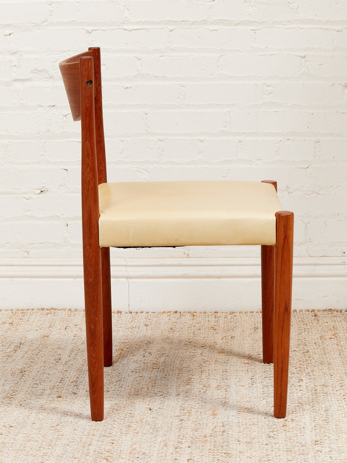 Danish modern Teak Chairs with Seat