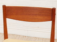 Danish modern Teak Chairs with Seat