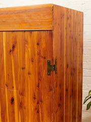 Pine primitive Mid-Century Vintage Armoire