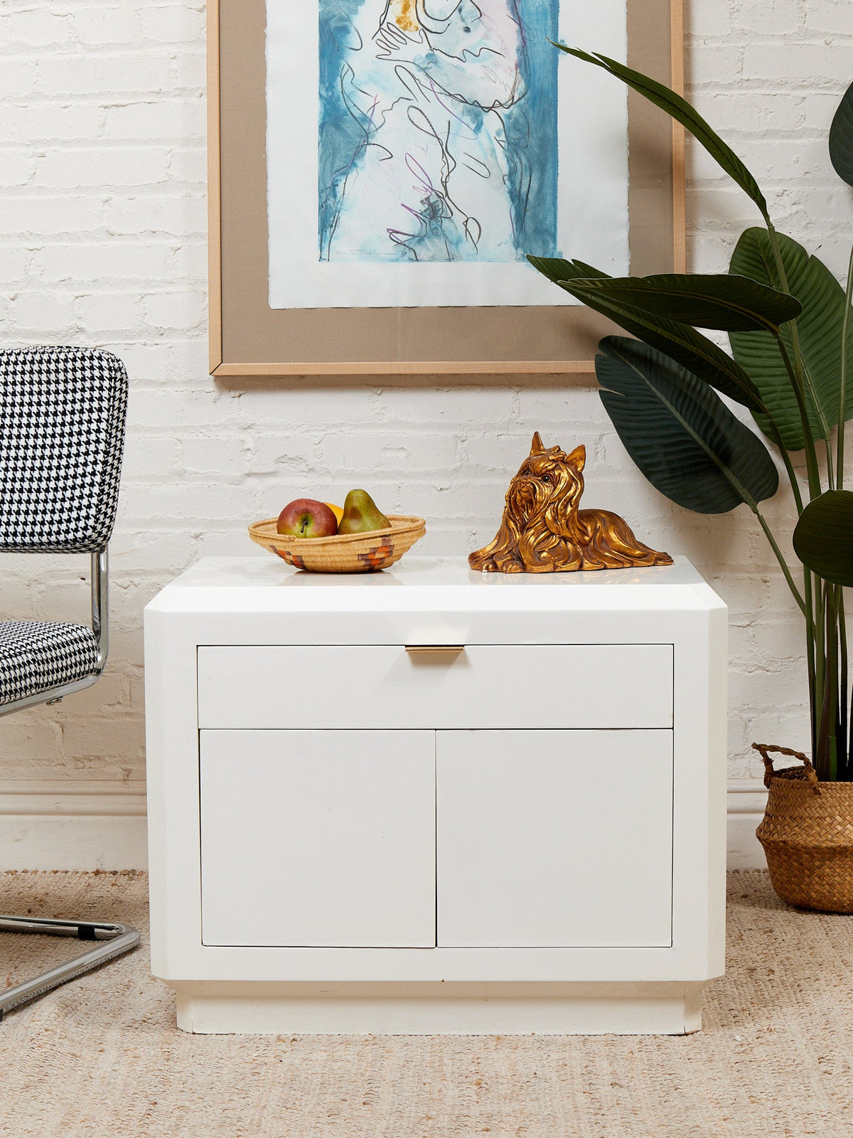 White Post Modern End Table Nightstand