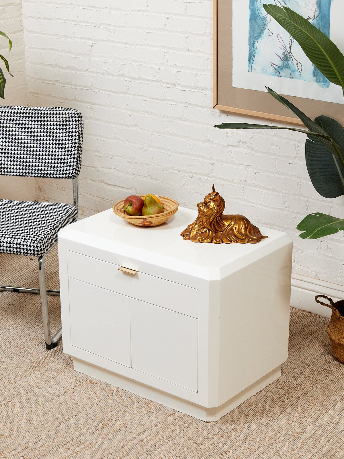 White Post Modern End Table Nightstand