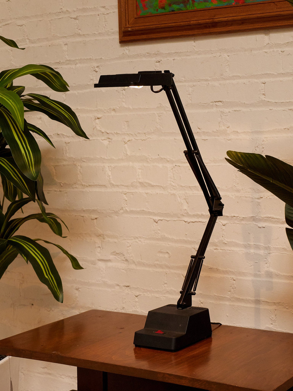 Postmodern Vintage Adjustable Industrial Work Lamp