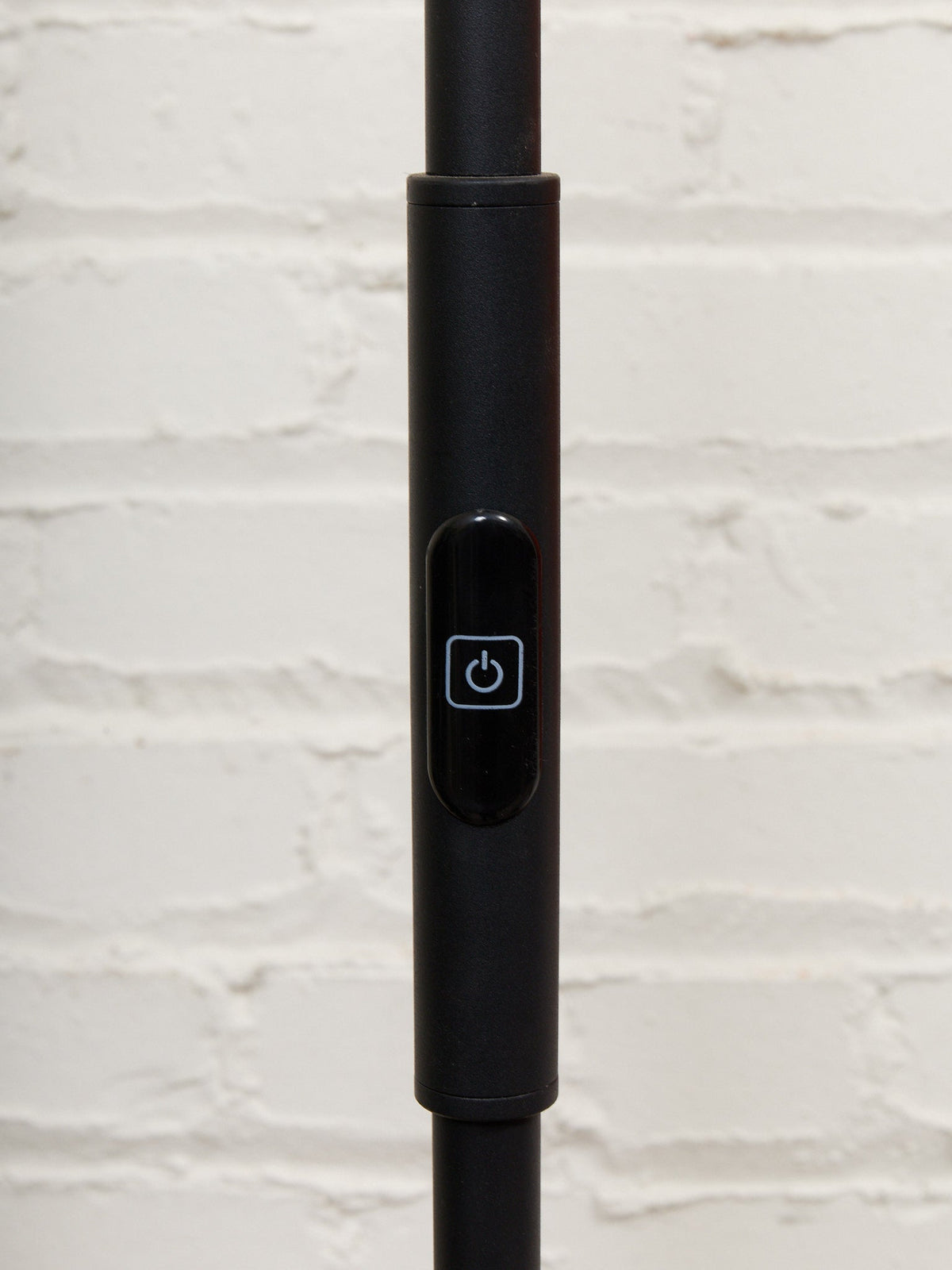 Black Floor Lamp