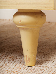 Double Drawer Flower Drawer Pull Table