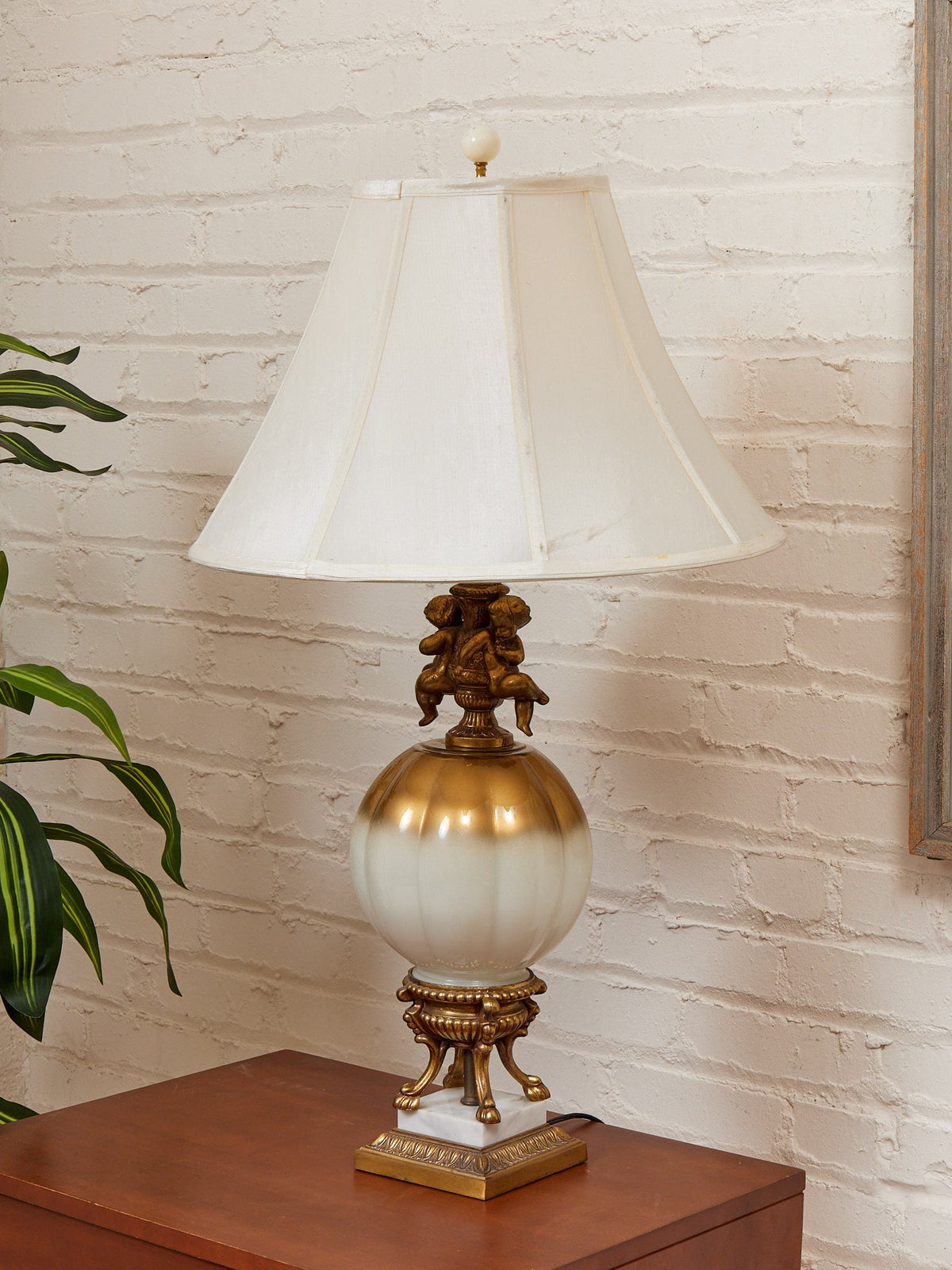 Hollywood Regency Opalescent Blown Glass Solid Brass Cherub Table Lamp Vintage