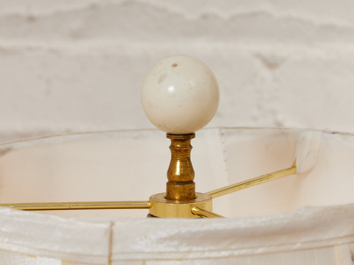 Hollywood Regency Opalescent Blown Glass Solid Brass Cherub Table Lamp Vintage