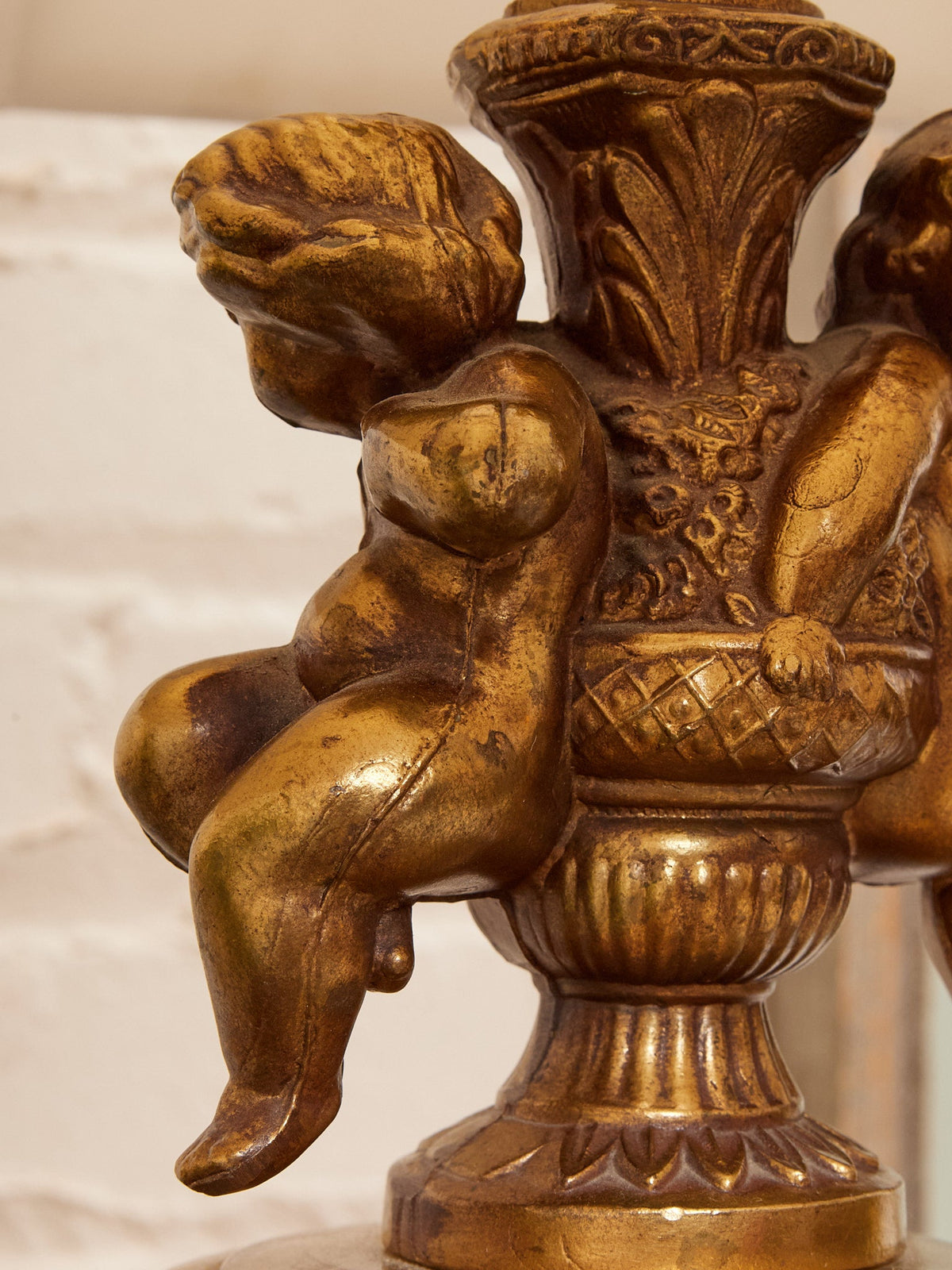 Hollywood Regency Opalescent Blown Glass Solid Brass Cherub Table Lamp Vintage