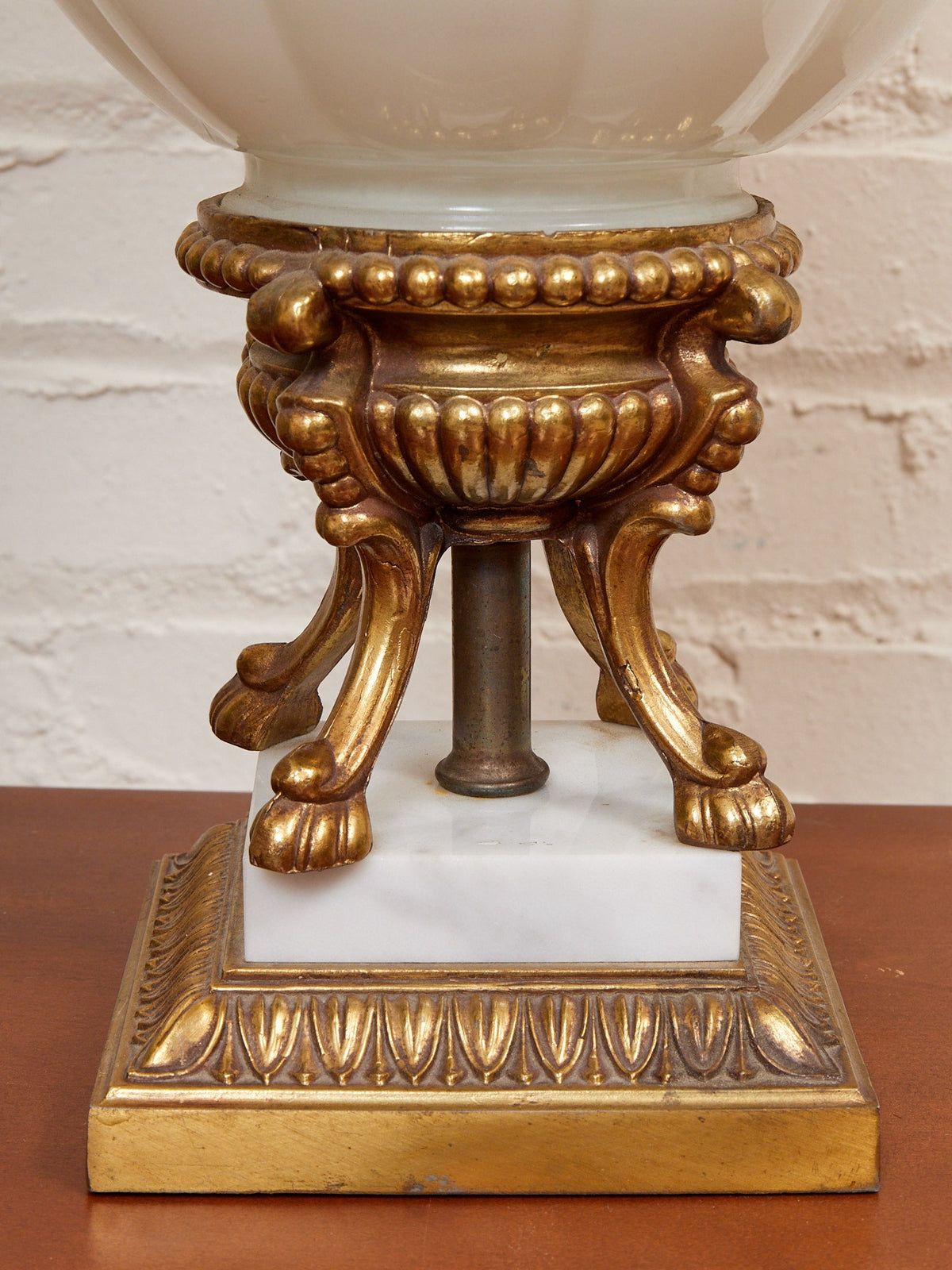 Hollywood Regency Opalescent Blown Glass Solid Brass Cherub Table Lamp Vintage