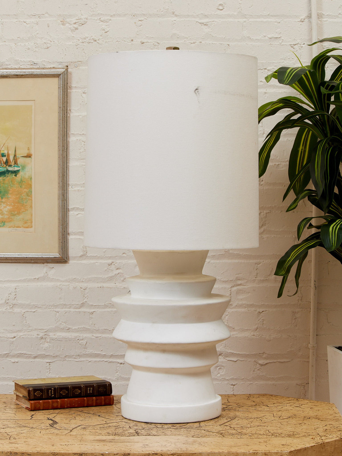 Giant Totem White Sculptural Table Lamp