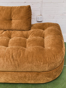 Prima 3 Piece Sectional Sofa in Tramore Amaretto