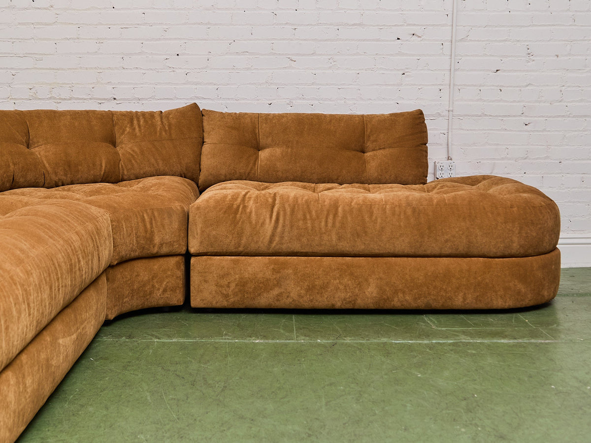 Prima 3 Piece Sectional Sofa in Tramore Amaretto