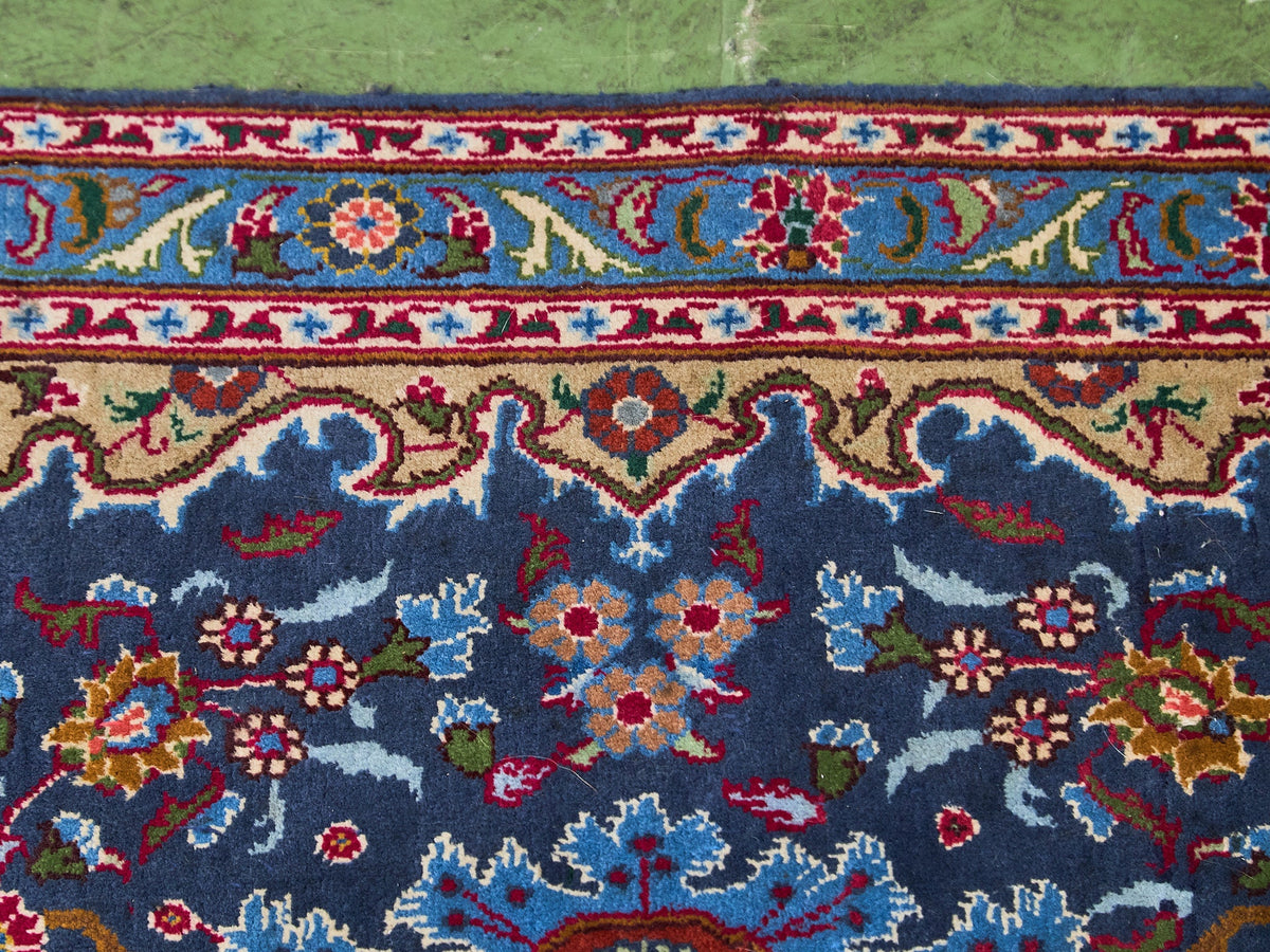 Vintage 7 ‘x 3 1/2 ‘ Rug