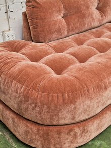 Prima 6 piece Sectional Sofa in Amici Ginger