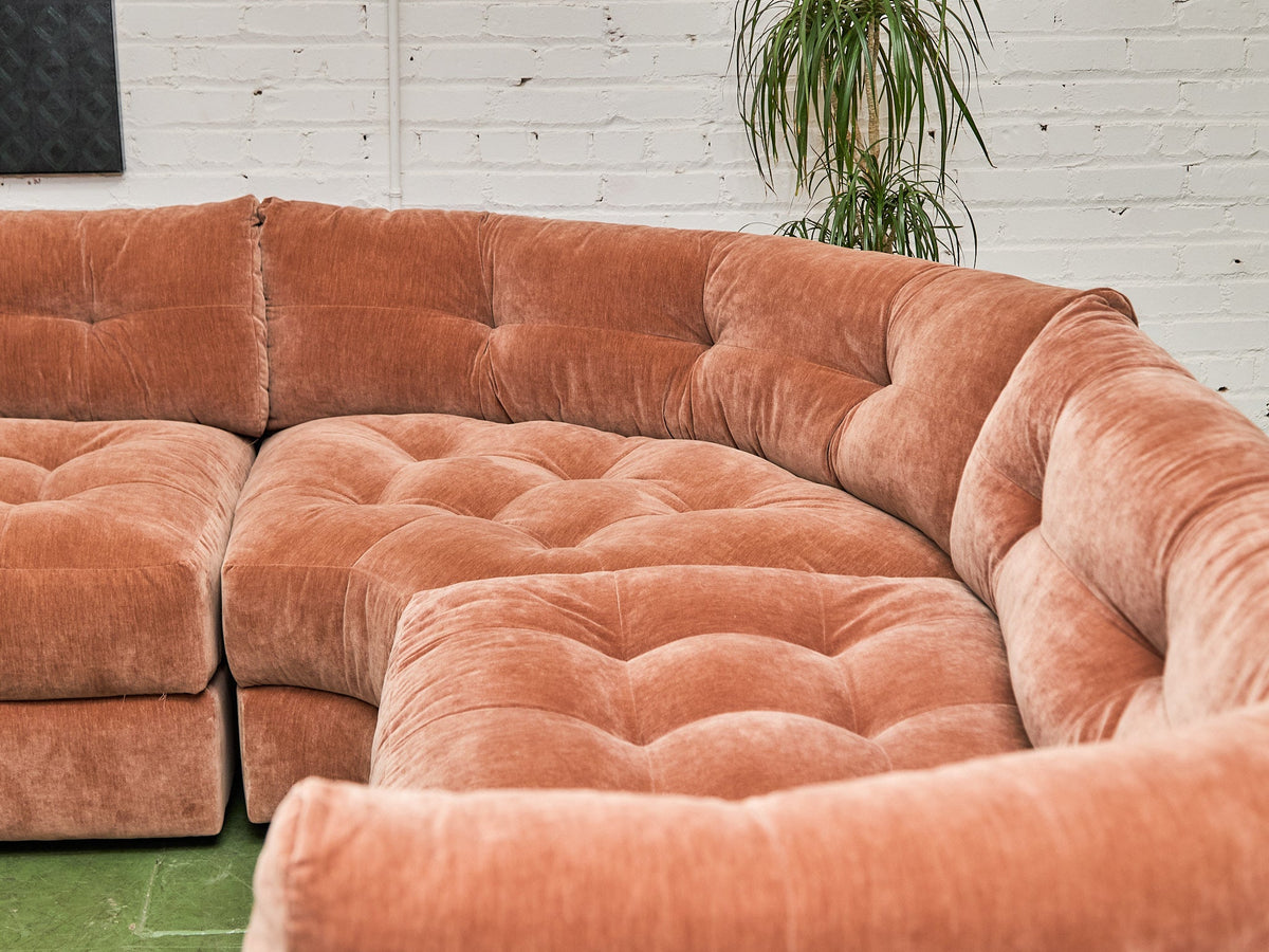 Prima 6 piece Sectional Sofa in Amici Ginger