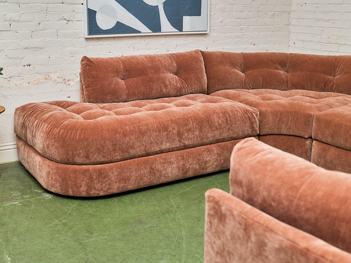 Prima 5 Piece Oval Sectional Sofa in Amici Ginger