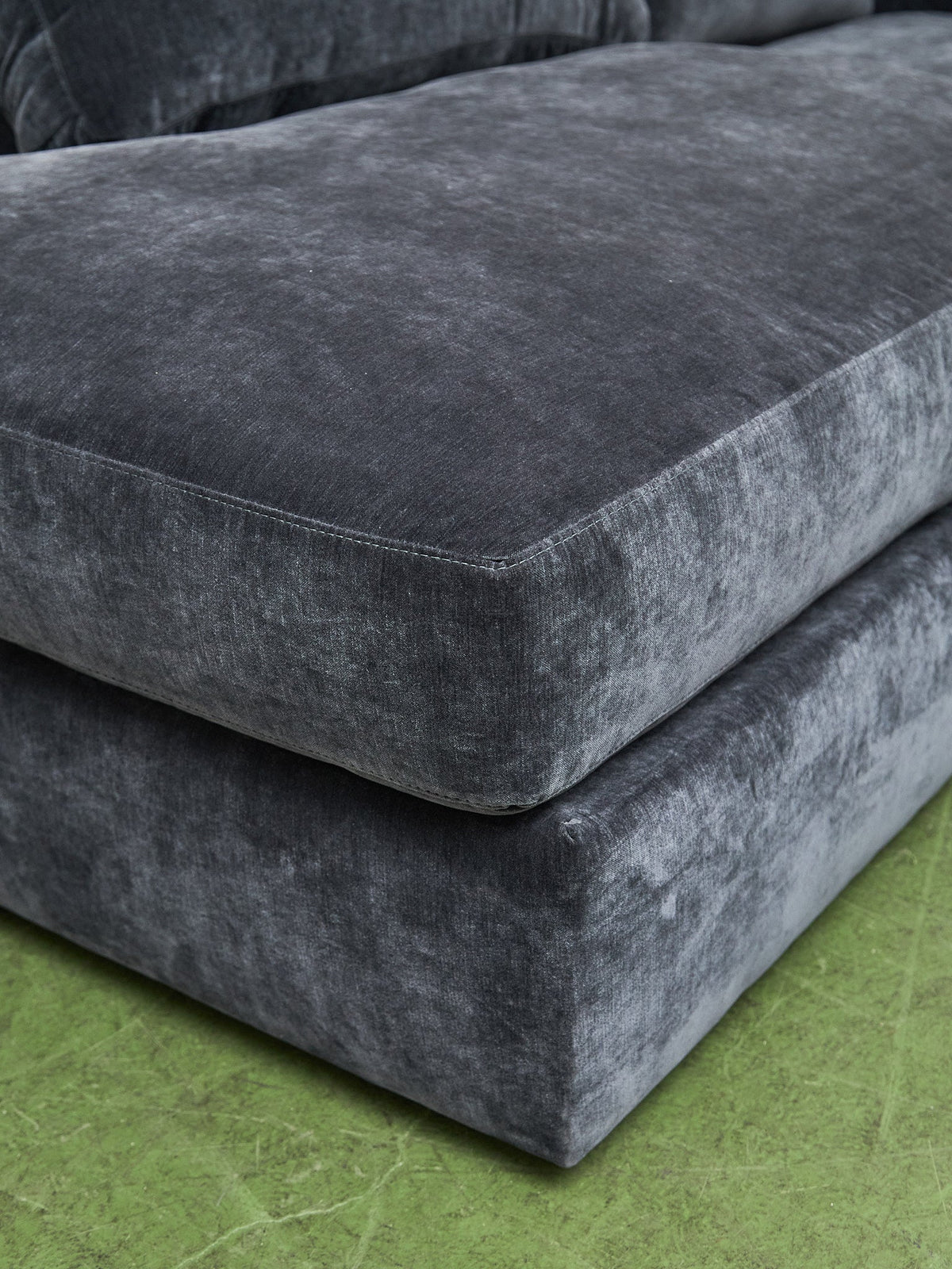 Michonne Sectional Sofa in Amici Smoke