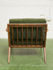 Ziggy Walnut Lounge Chair in Green