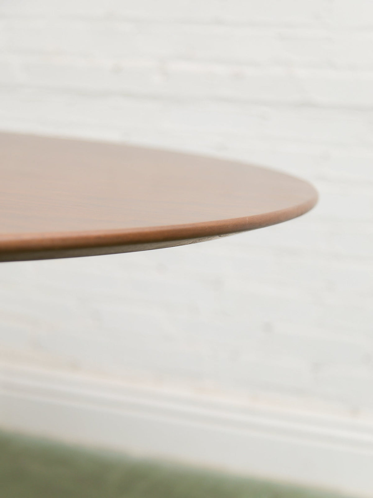 Madeline in Dark Walnut 36 inches