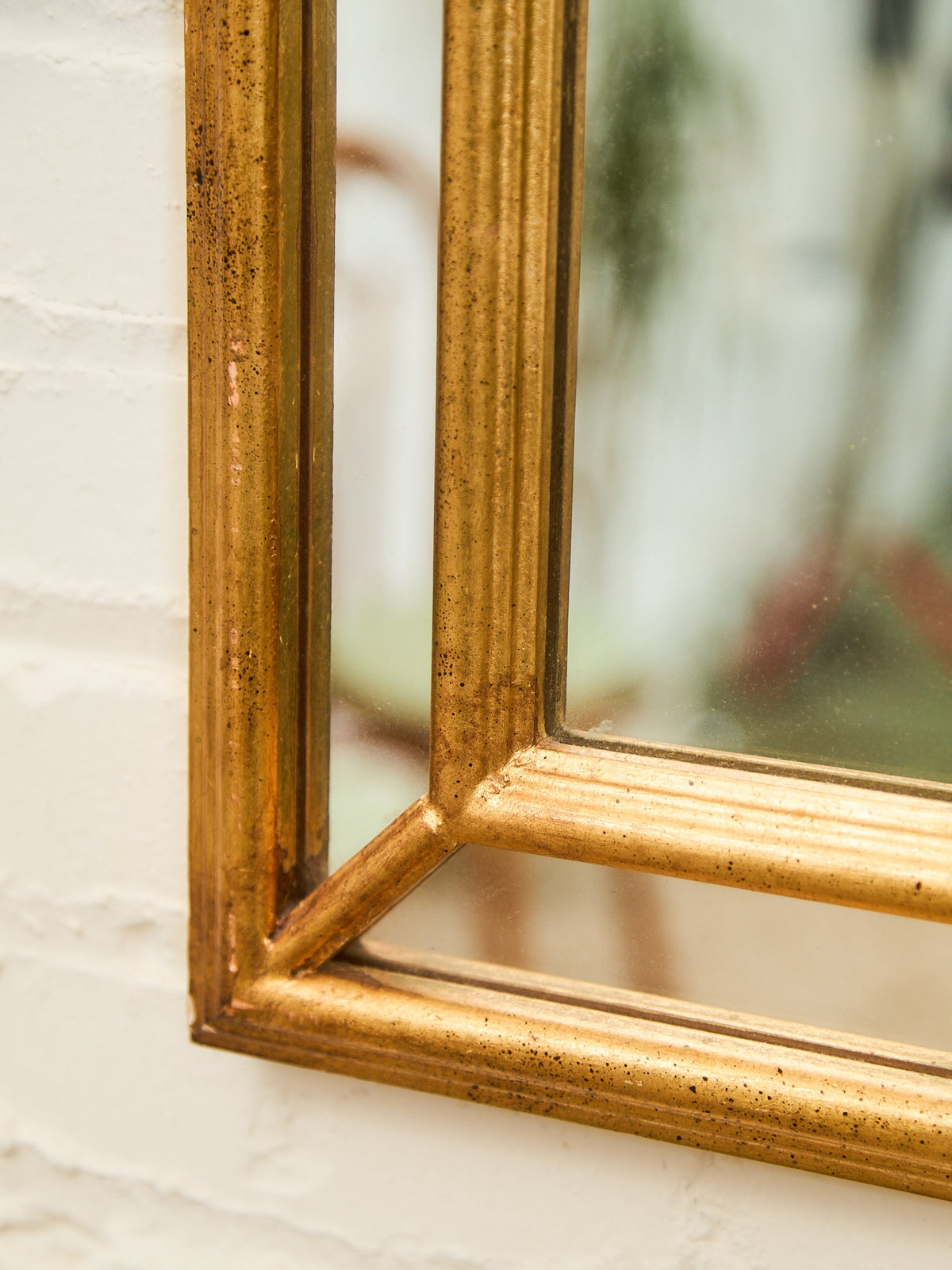 Gilt Arch Mirror with Scalloped Silhouette
