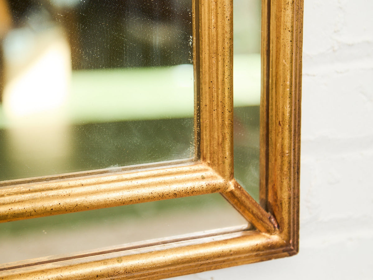 Gilt Arch Mirror with Scalloped Silhouette