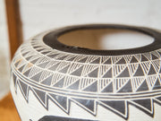 Native Shy-Yai-Zta Romero Vase Acoma Pueblo, New Mexico.