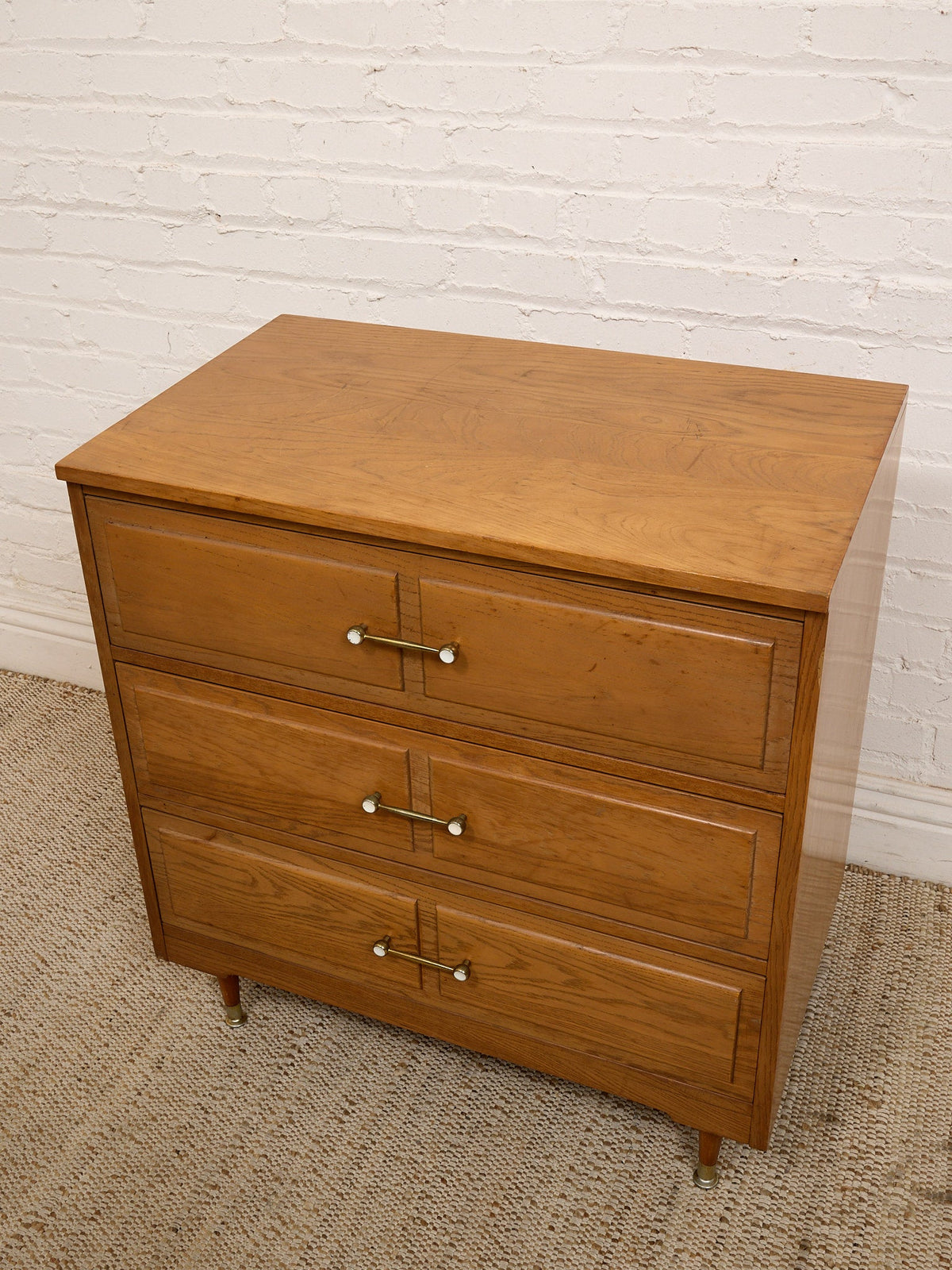Lowboy Elmwood Dresser