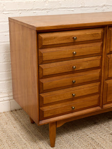 Vintage Mid-Century Modern Walnut Gentleman’s Chest - Dresser