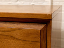 Vintage Mid-Century Modern Walnut Gentleman’s Chest - Dresser