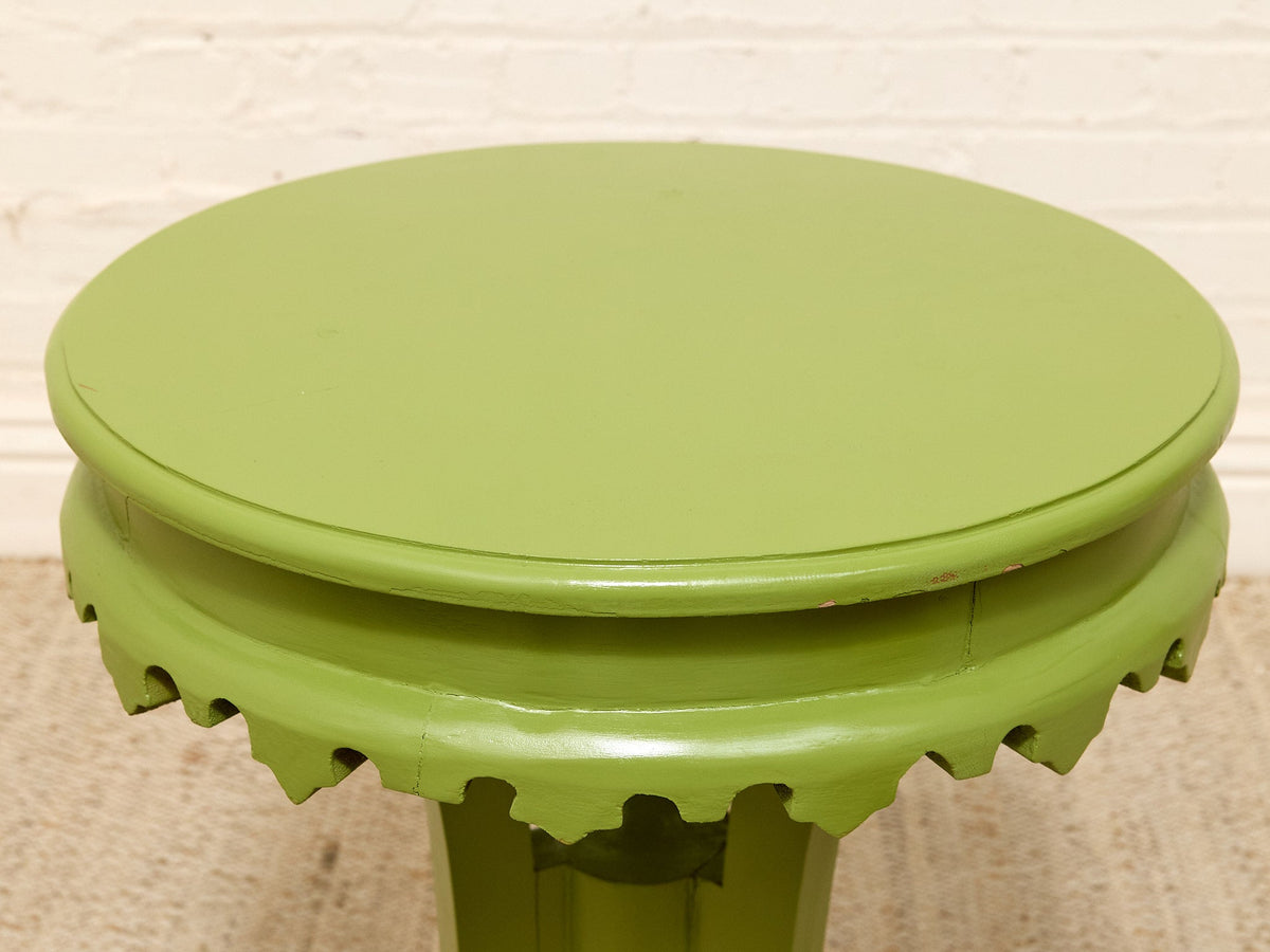 Vintage 1970s Scalloped Round Side Table in Chartreuse Green