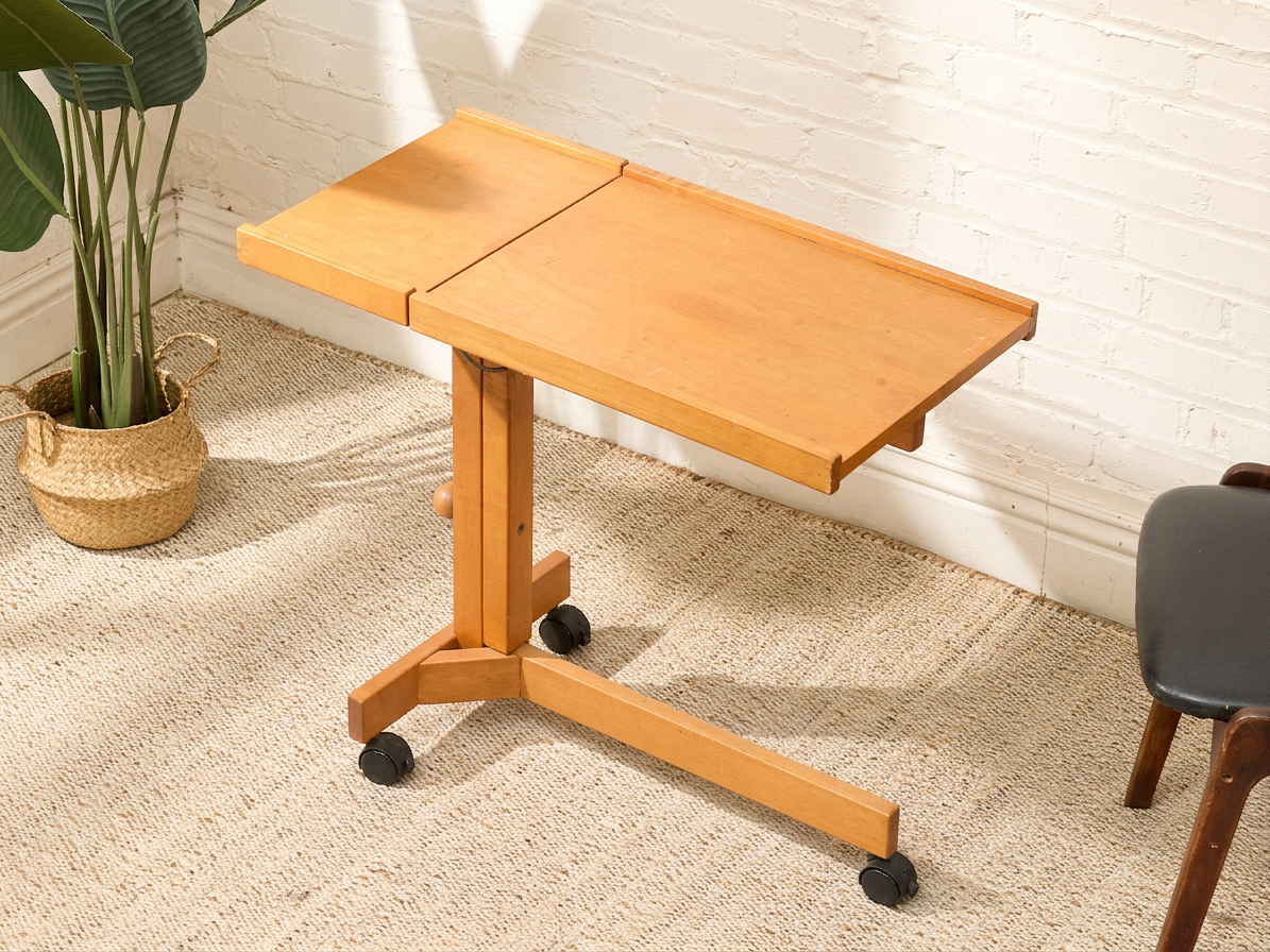 Vintage Wood Rolling C-Table